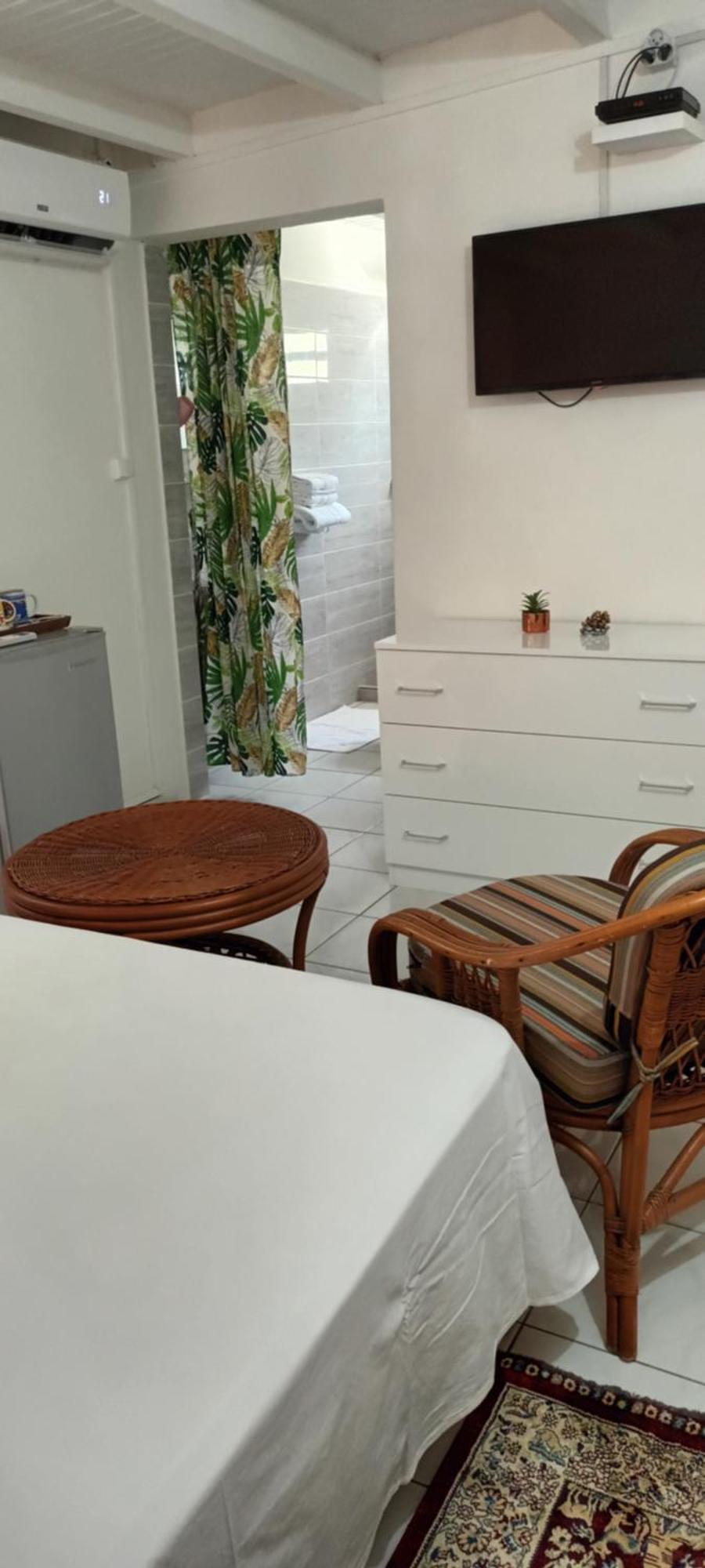 Chambre Climatisee Bouillante Eksteriør billede